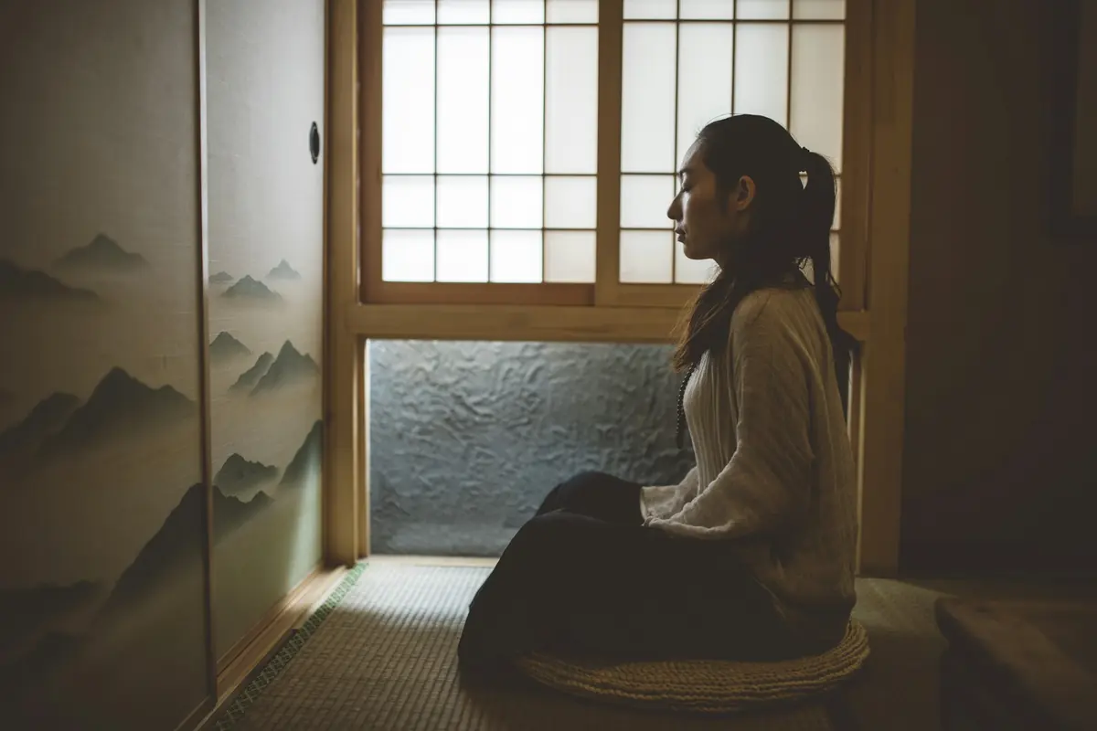 Vipassana-meditation for begyndere: Sådan fungerer praksissen